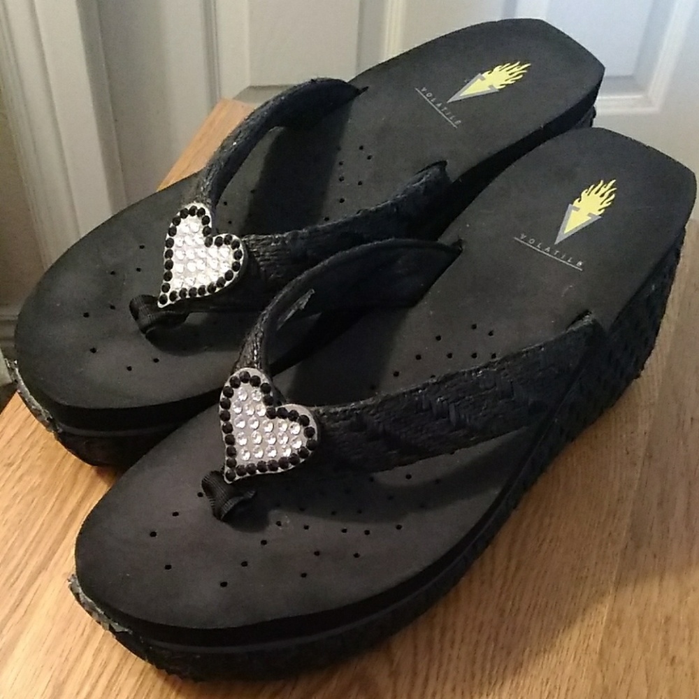 Volatile sandals - Picture 3 of 8